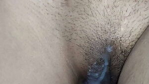 Indian girl sakshi ki tight chut ki jabardast chudai cumshot